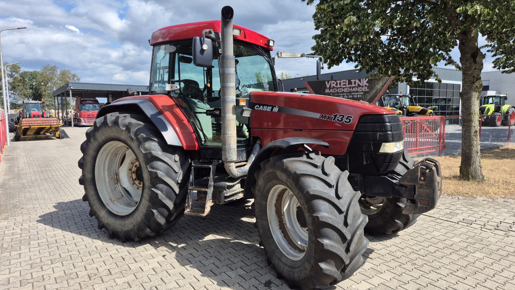 CASE-IH MX135 maxxum met kruipversnelling