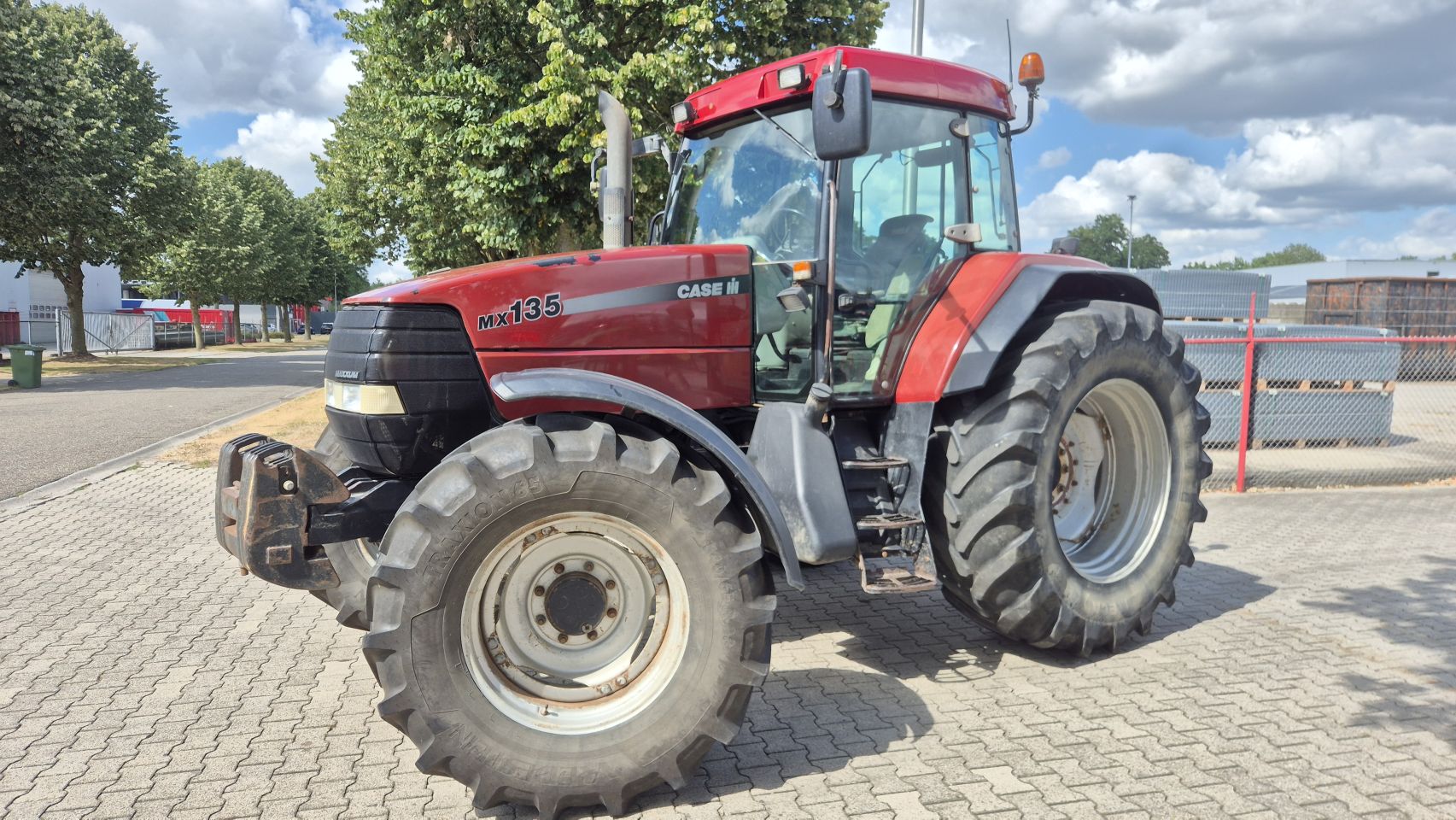 CASE-IH MX135 maxxum met kruipversnelling