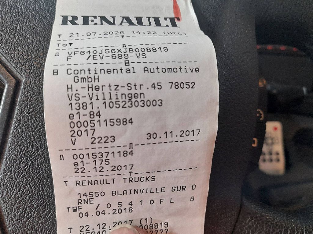 RENAULT D 210