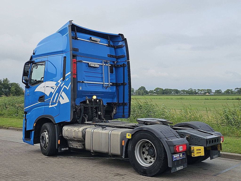 IVECO S-WAY AS440S49