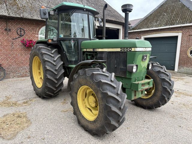 John deere 3650