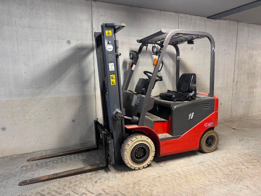 Ep CPD18J Heftruck + Lader