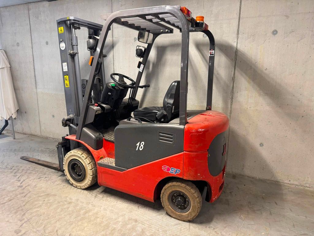 Ep CPD18J Heftruck + Lader