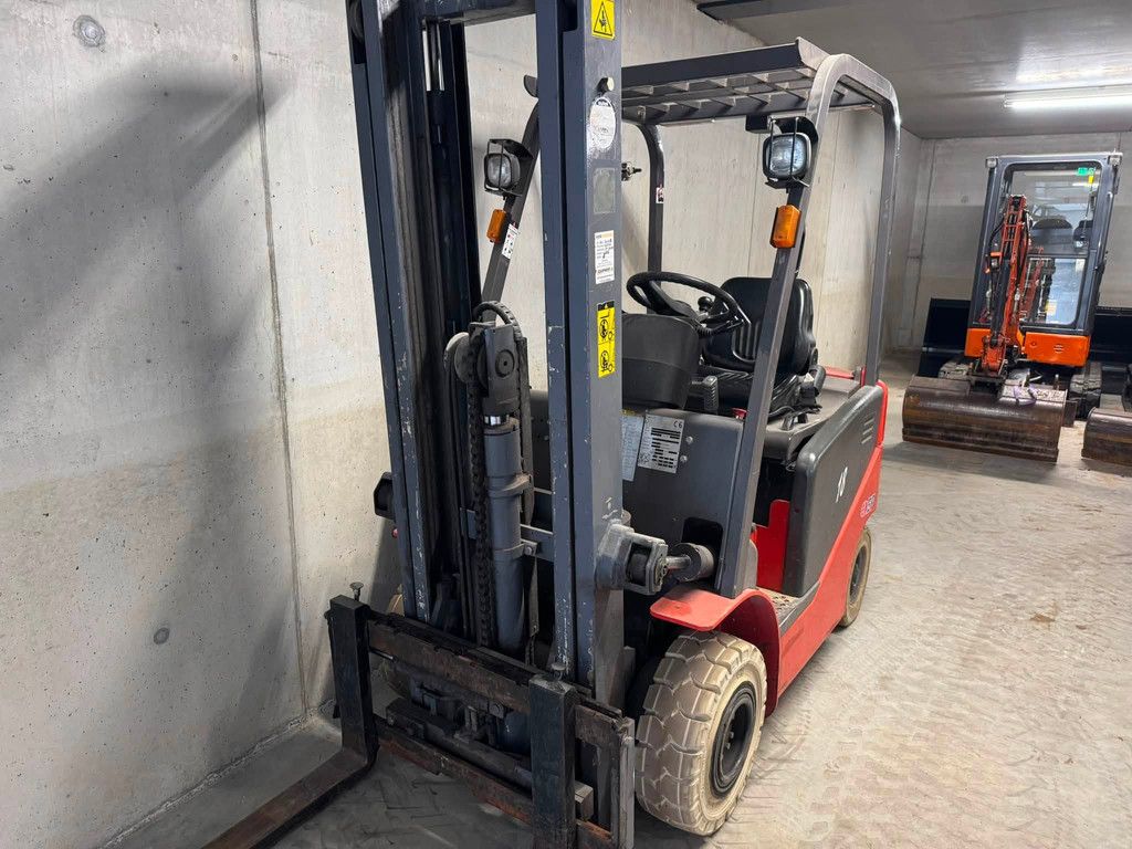 Ep CPD18J Heftruck + Lader
