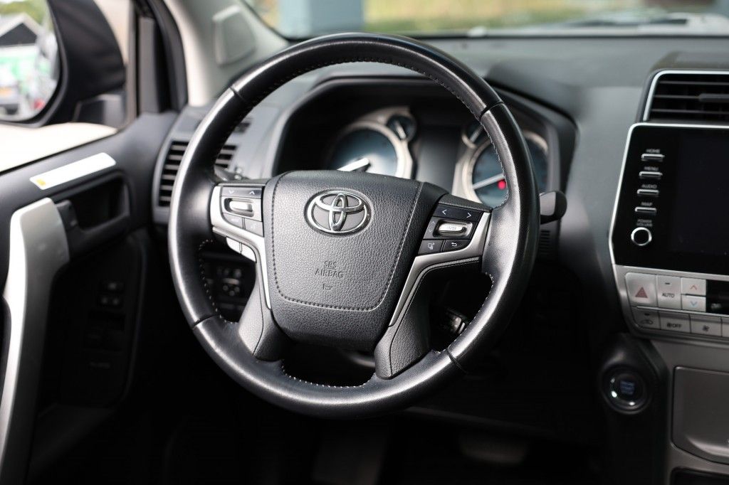 Toyota Landcruiser 150 2.8 D-4D 3DRS CHALLENGER A/T VAN