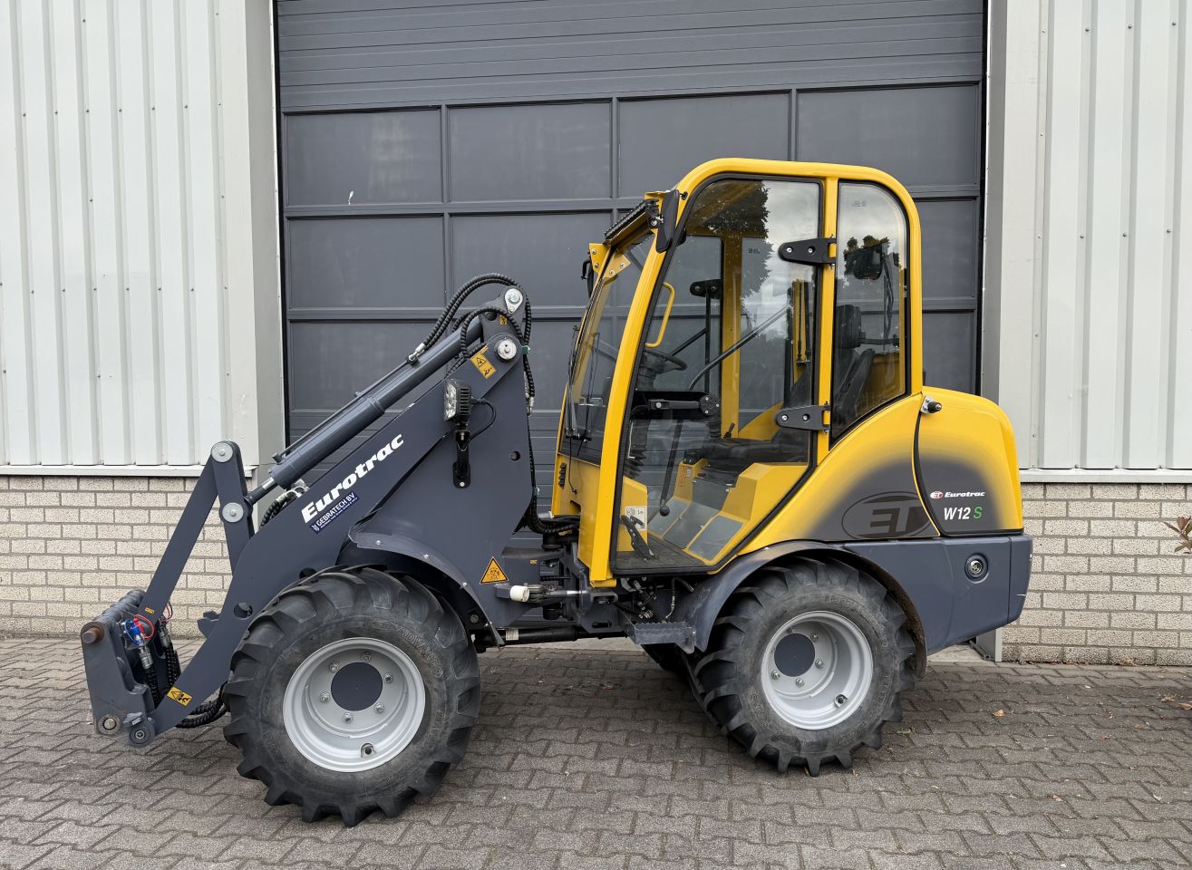 Gebruikte Eurotrac w12cs | loader | shovel | 200 draaiuren