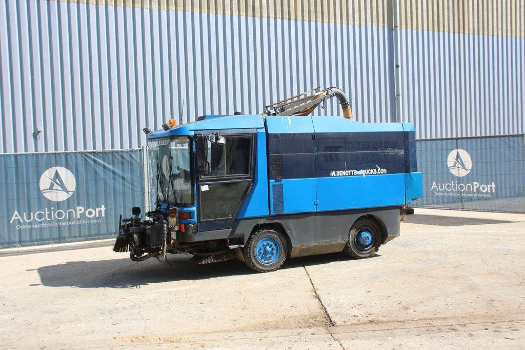 Sweeper Ravo 5002 SI Diesel 2000