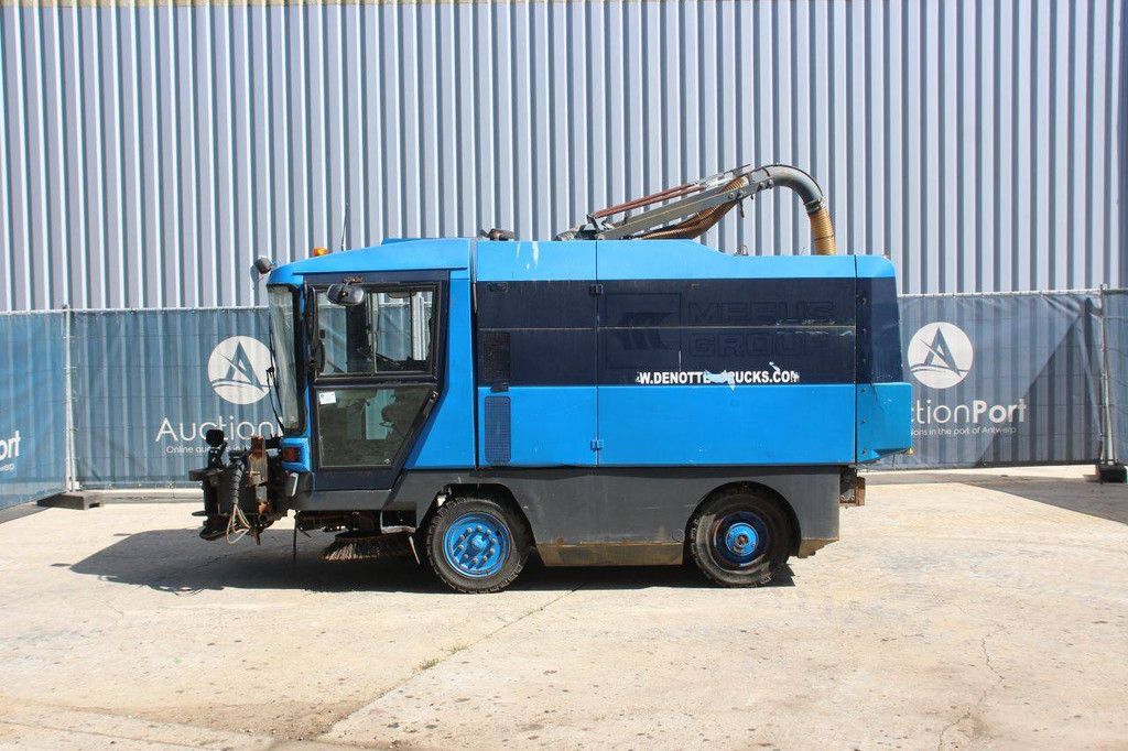 Sweeper Ravo 5002 SI Diesel 2000