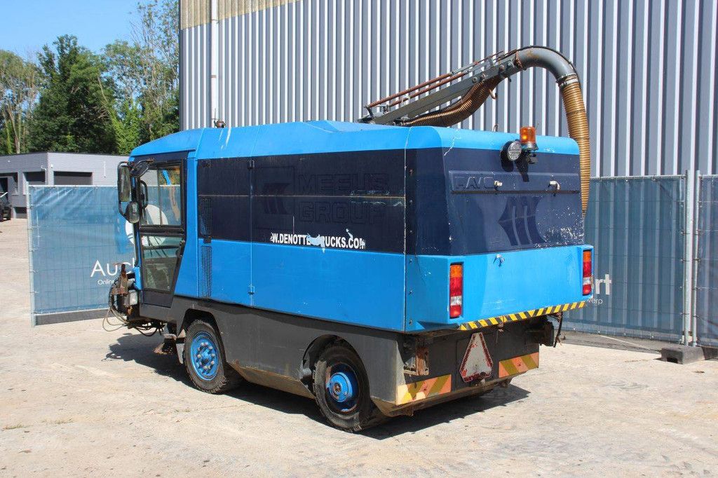 Sweeper Ravo 5002 SI Diesel 2000