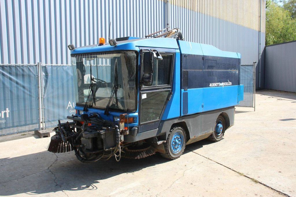 Sweeper Ravo 5002 SI Diesel 2000