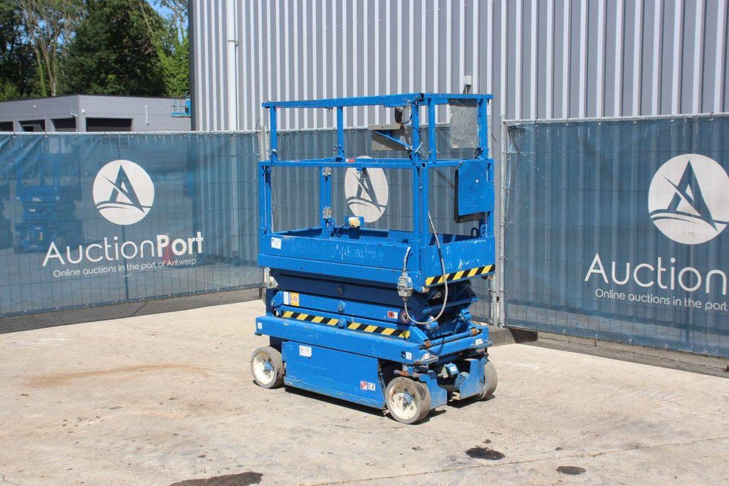 Skyjack SJIII-3219 Elektrische Scherenbühne 227 kg 7,8 m 2015
