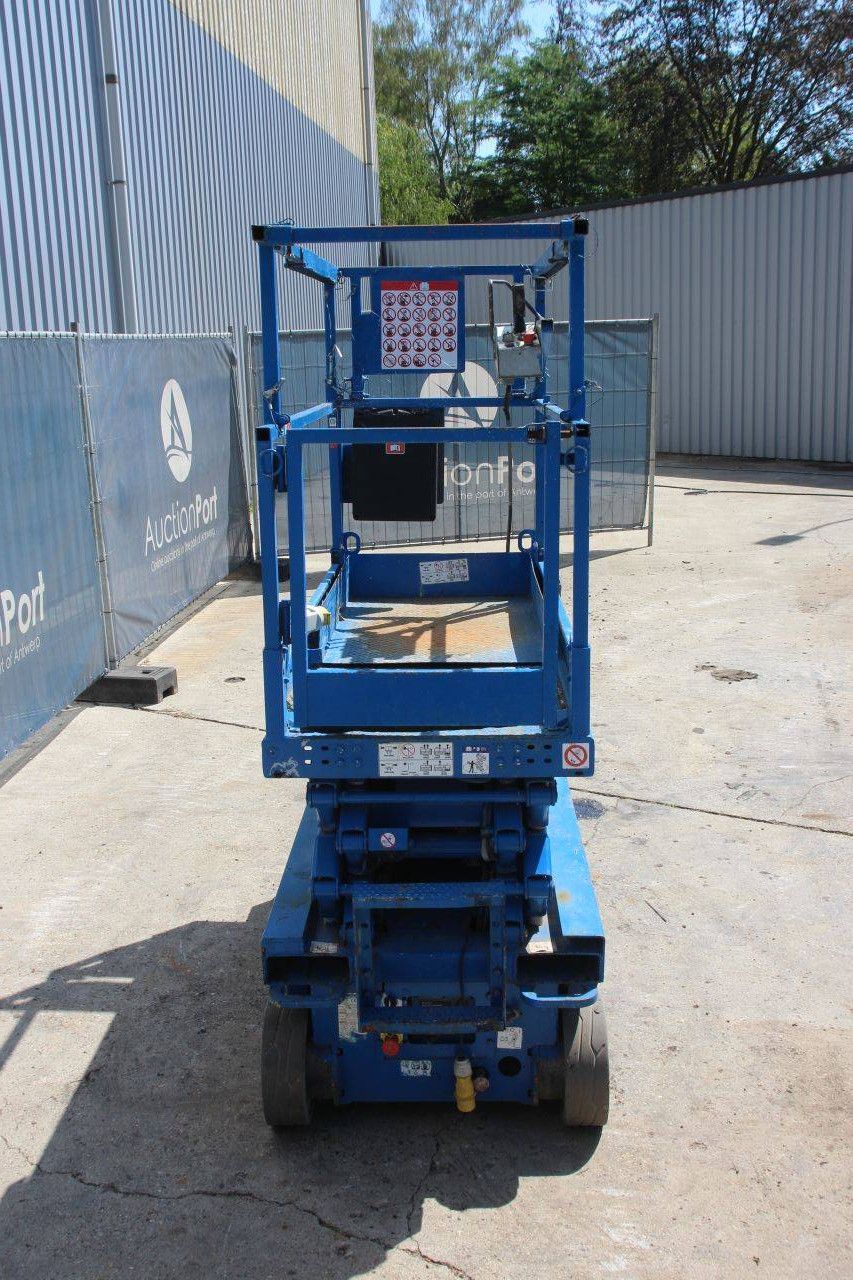 Skyjack SJIII-3219 Elektrische Scherenbühne 227 kg 7,8 m 2015