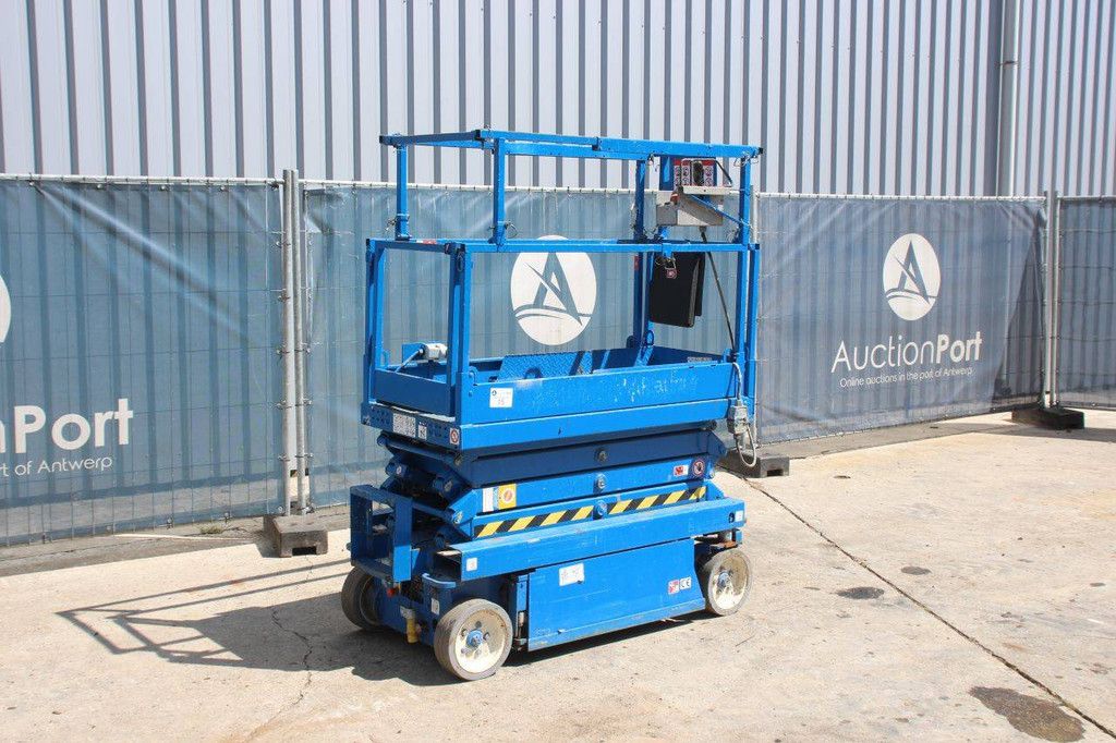 Skyjack SJIII-3219 Elektrische Scherenbühne 227 kg 7,8 m 2015