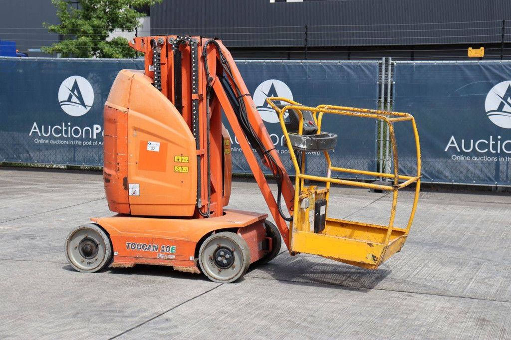 JLG Toucan 10E Elektrischer Mastlift 200 kg 2012