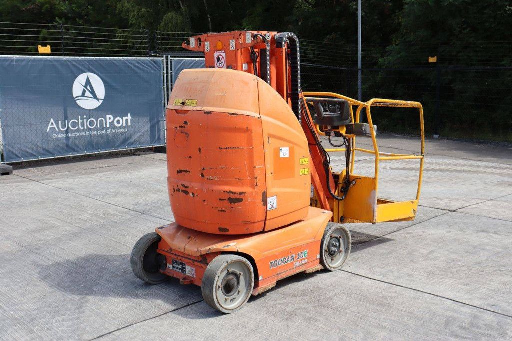 JLG Toucan 10E Elektrischer Mastlift 200 kg 2012