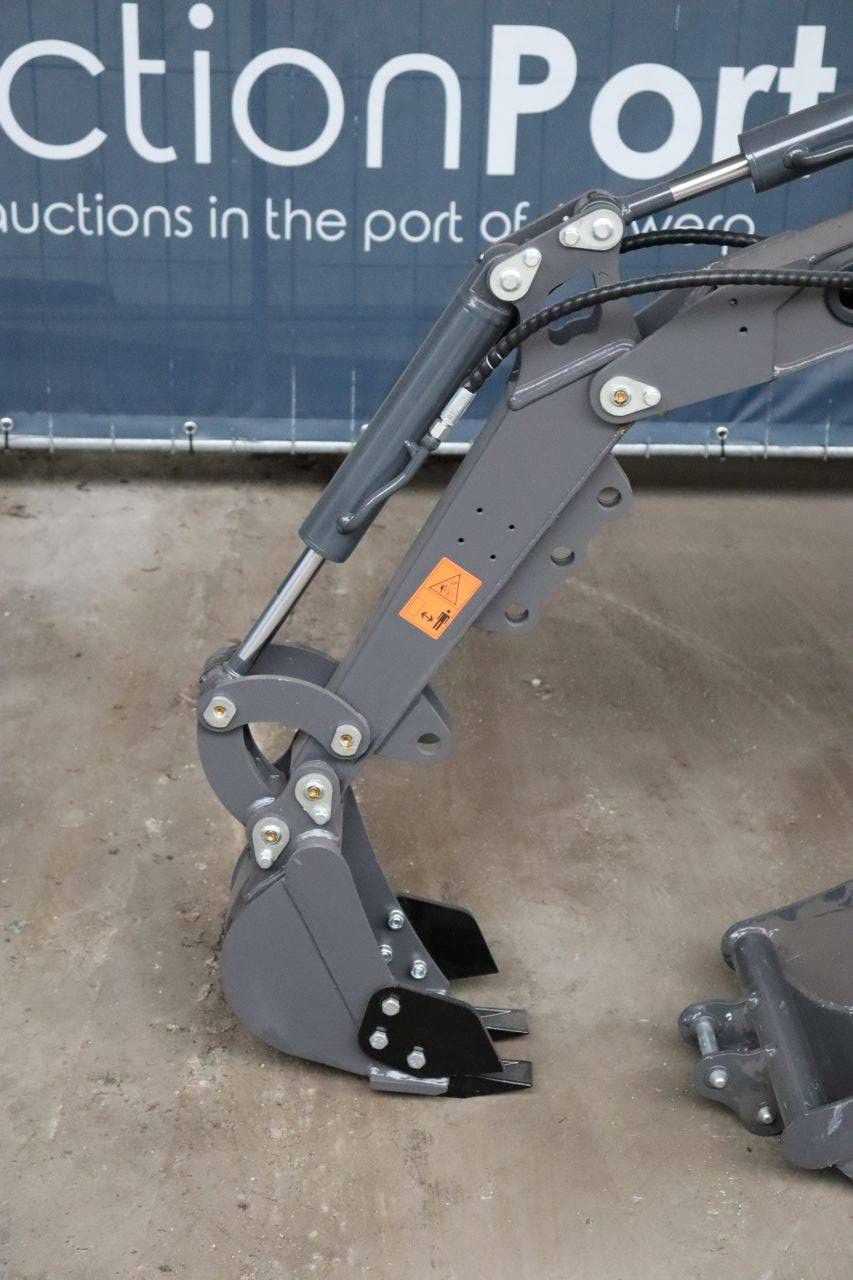 Landward LW06E Minibagger, Benzin, 6,8 kW, Baujahr 2026, Neu