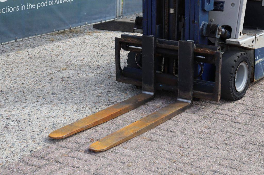 Komatsu FB18M-2 Elektro-Gabelstapler, 1800 kg, 4,47 m
