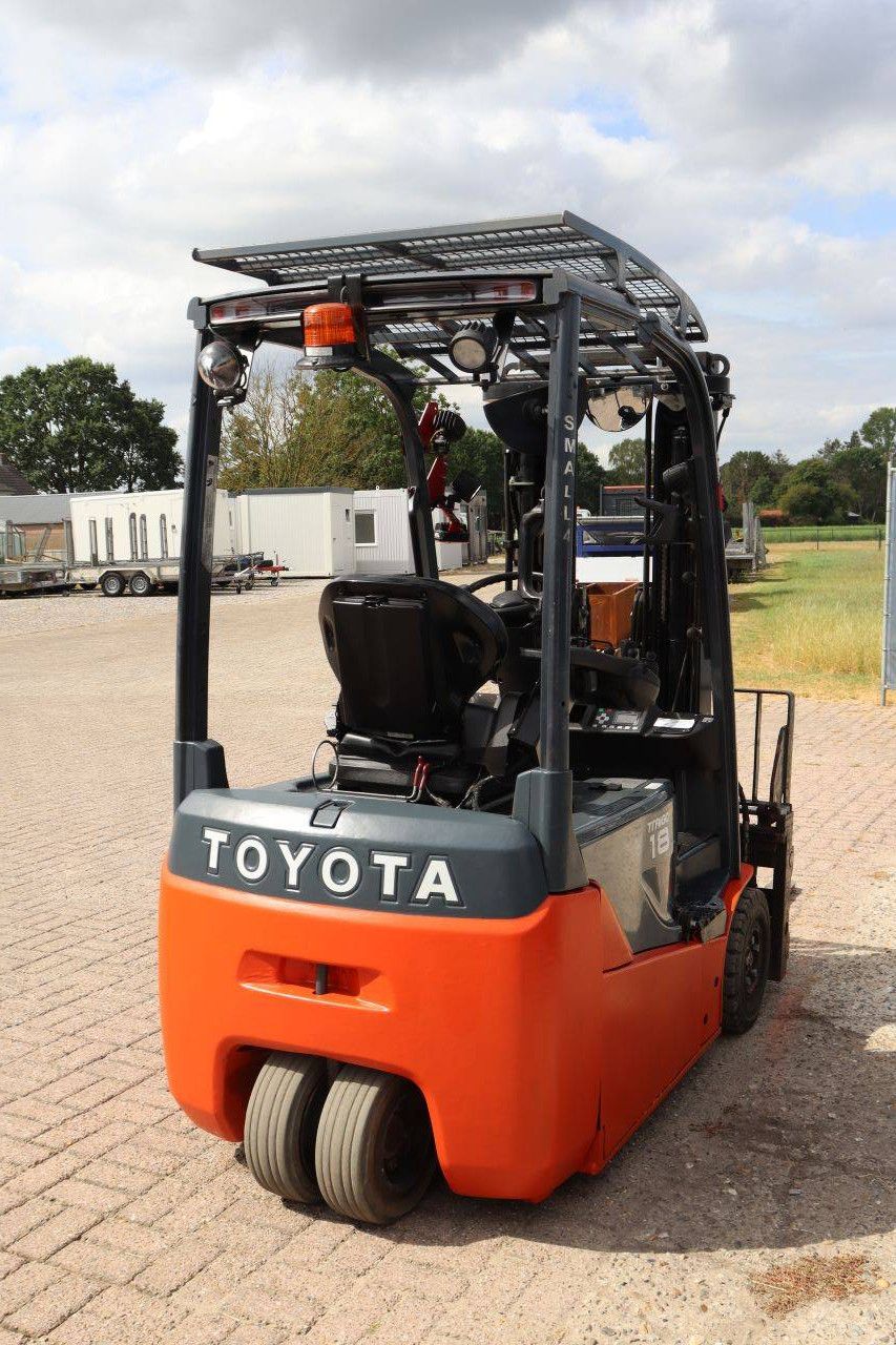 Toyota 8FBE18T Elektrogabelstapler 1800 kg 4,7 m 2021