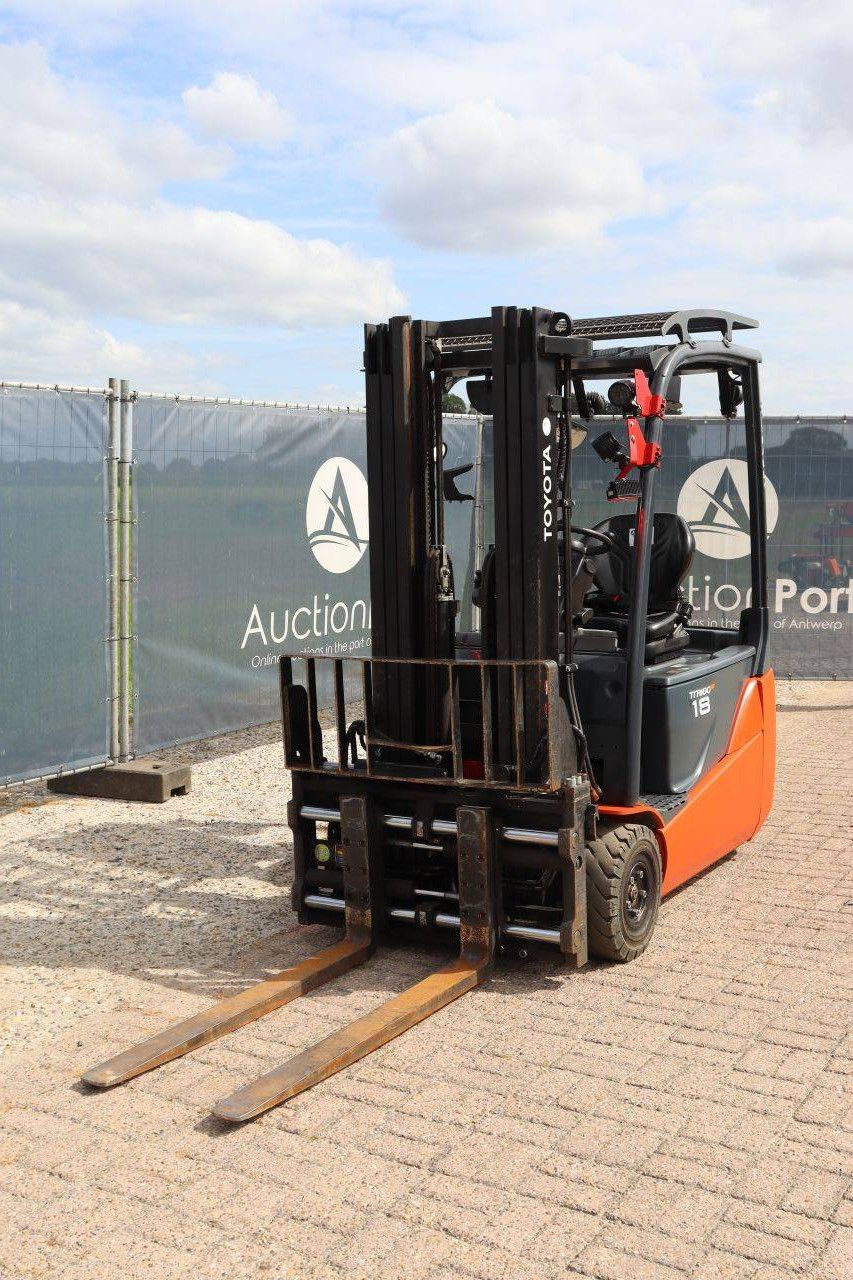 Toyota 8FBE18T Elektrogabelstapler 1800 kg 4,7 m 2021