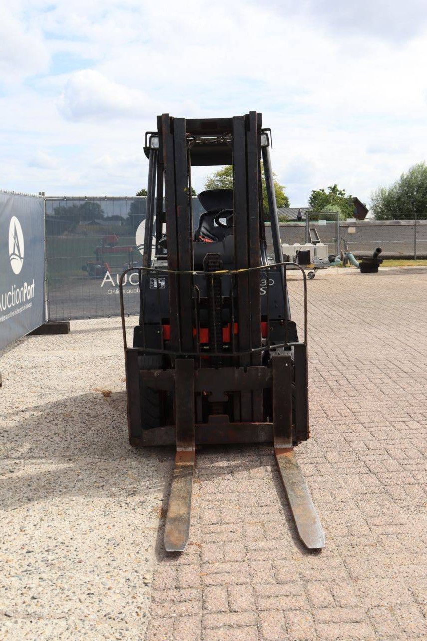 Linde E30/03/600 Electric Forklift 3000kg 4.45m 2005