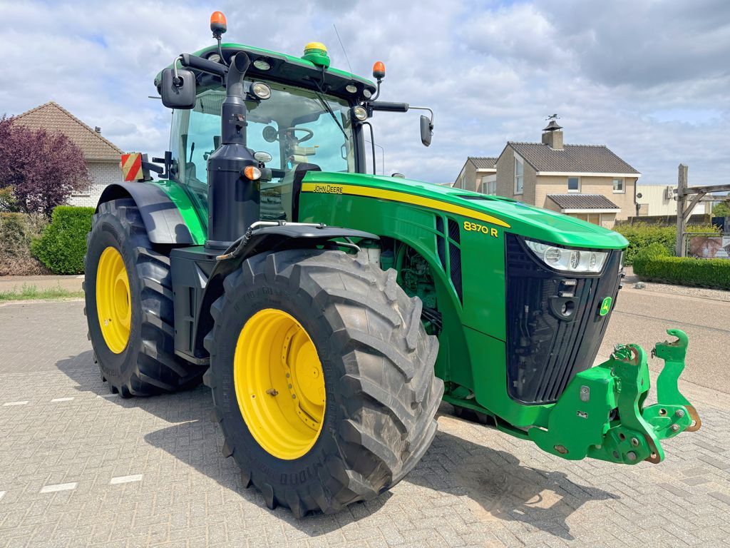 John Deere 8370R Autopowr