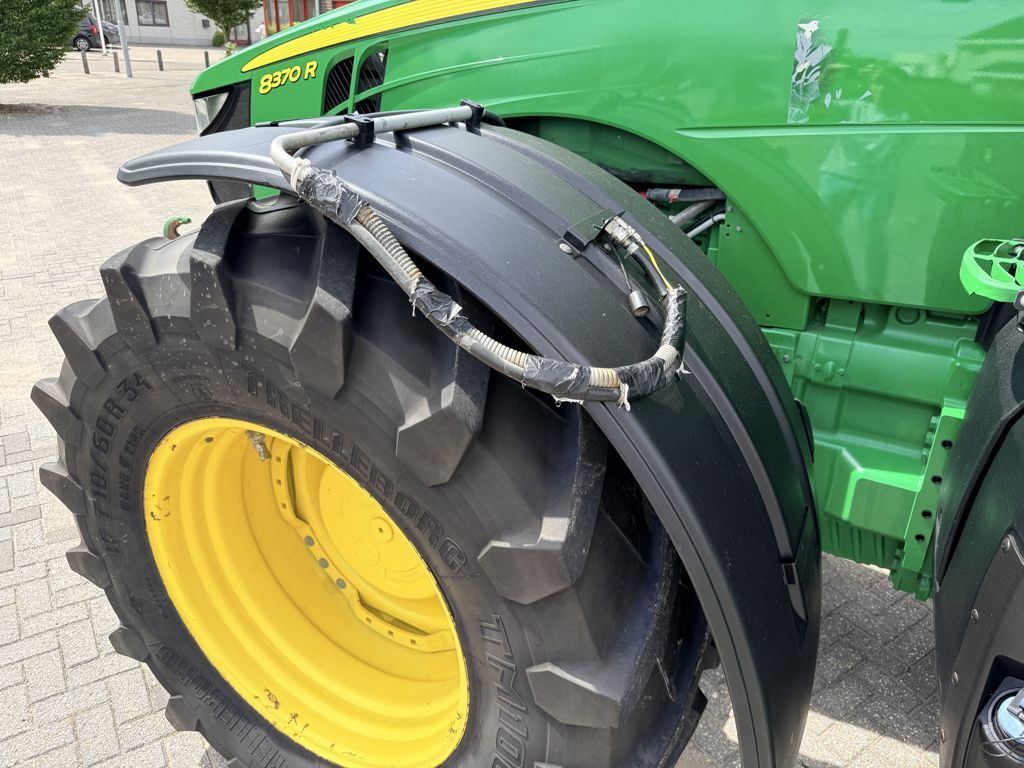 John Deere 8370R Autopowr