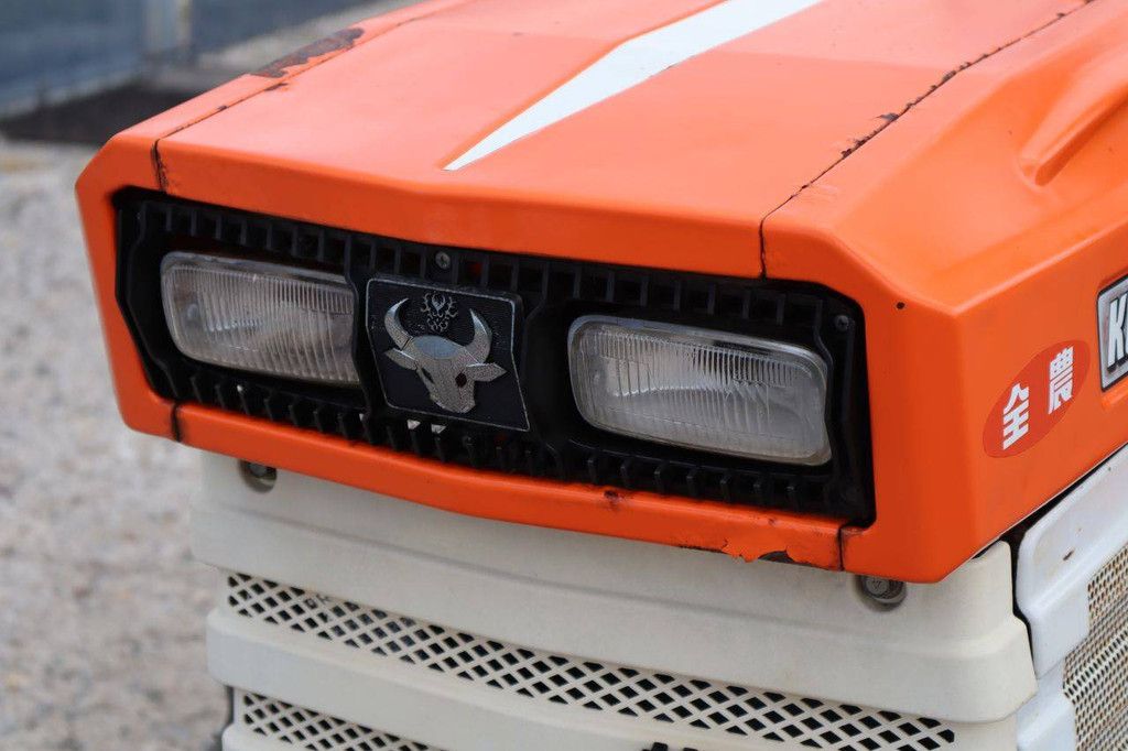 Kleintraktor Kubota ZB1600 Diesel 15,8 PS mit Grubber