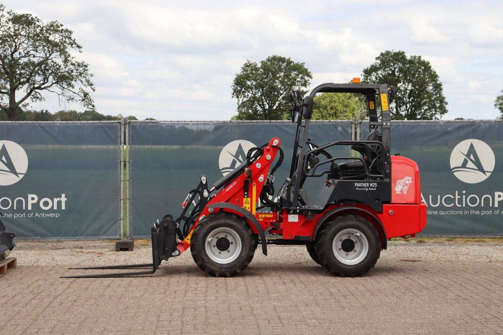 Landward W1160 Diesel Wheel Loader 18.2kW 2025 New