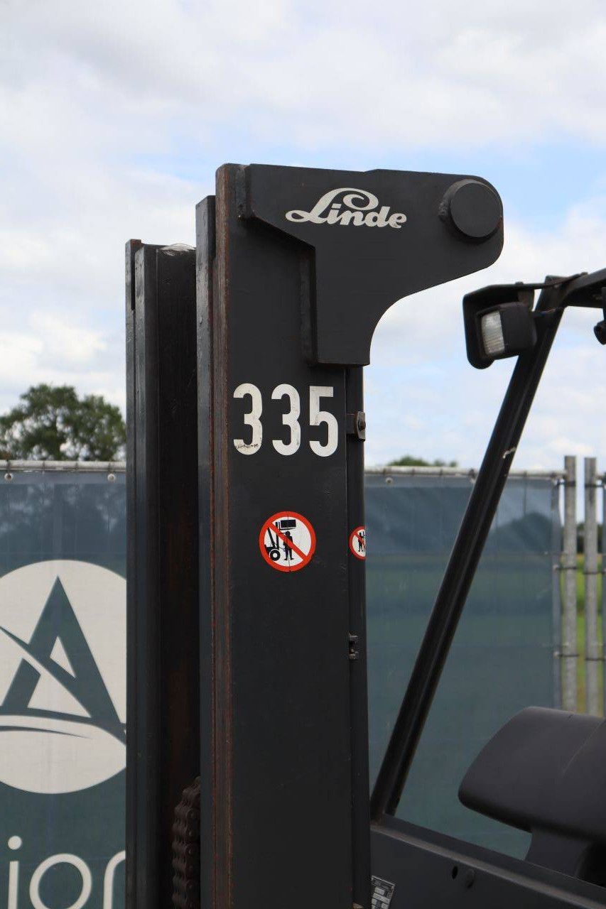 Linde E30/03/600 Elektrogabelstapler 3000 kg 4,5 m 2005