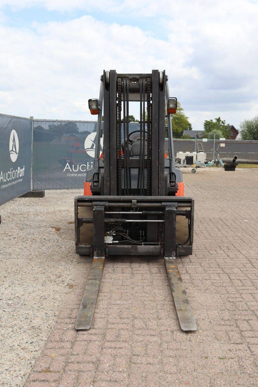 Toyota 7FBMF50 Elektrogabelstapler 5000 kg 3,3 m 2006