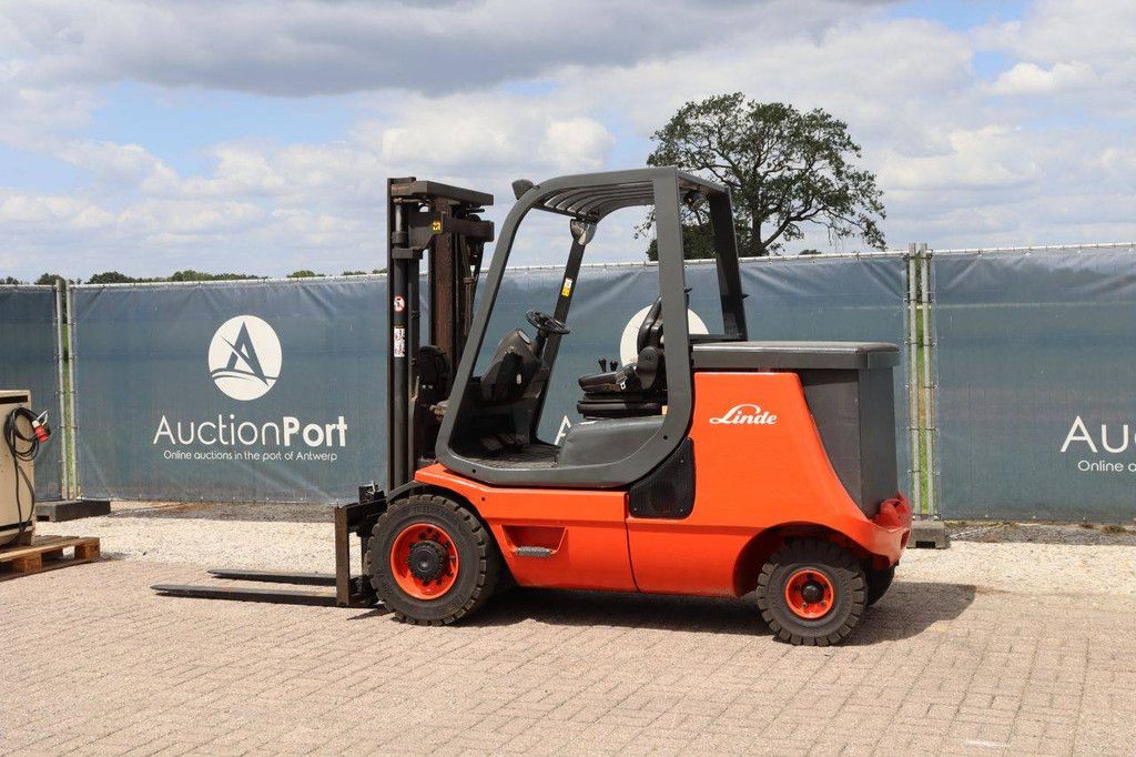 Linde E40 Electric Forklift 4000kg 2007