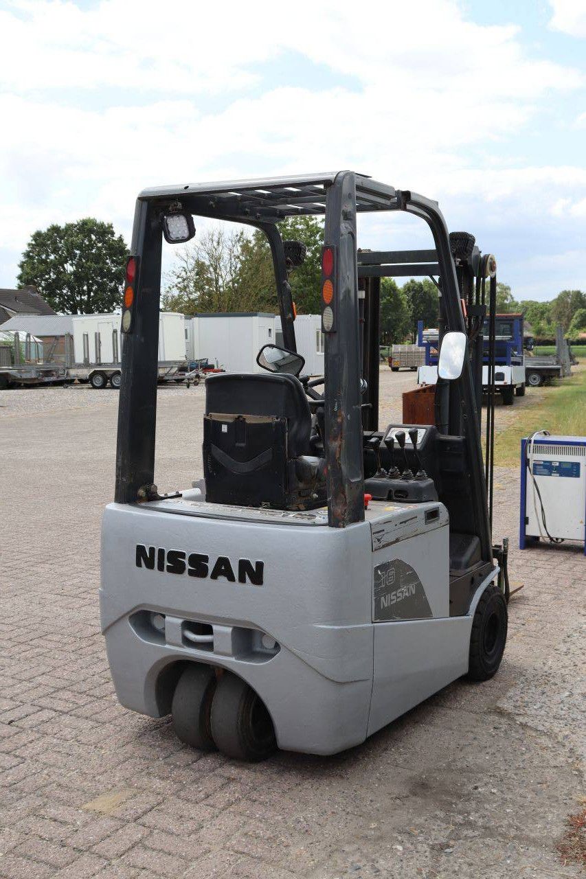 Nissan 1N1L18Q Elektrogabelstapler 1250 kg 2011