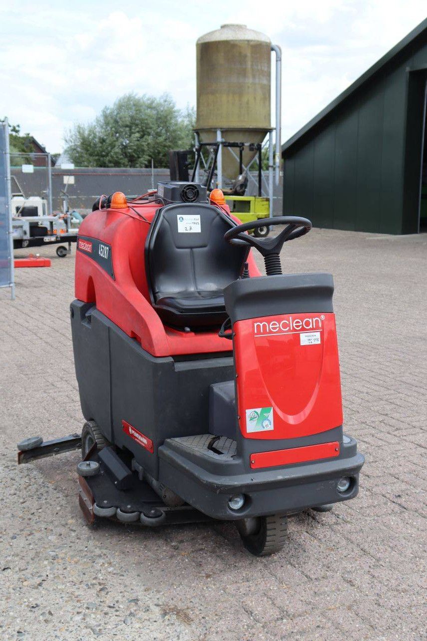 Meclean 100D Elektrische Scheuersaugmaschine 2016