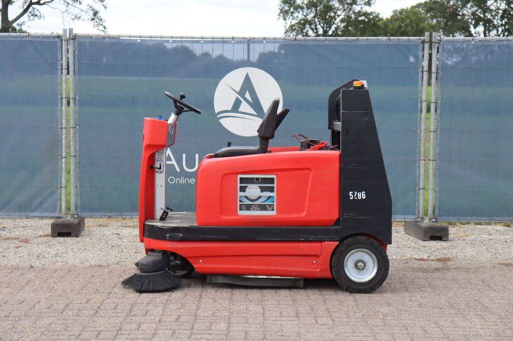 Meclean Elektrokehrmaschine