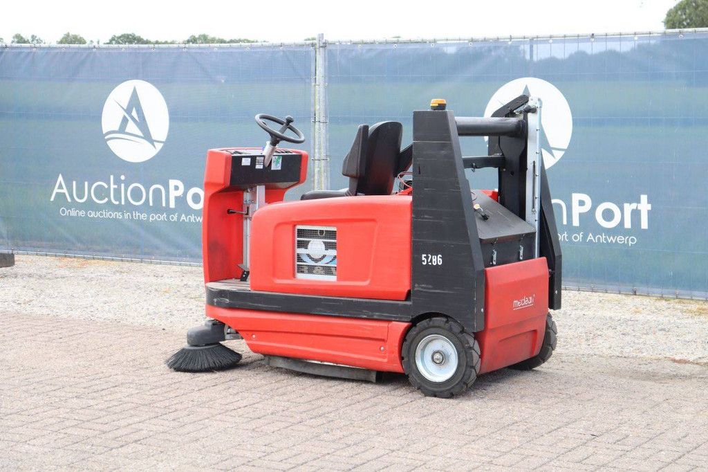 Meclean Elektrokehrmaschine