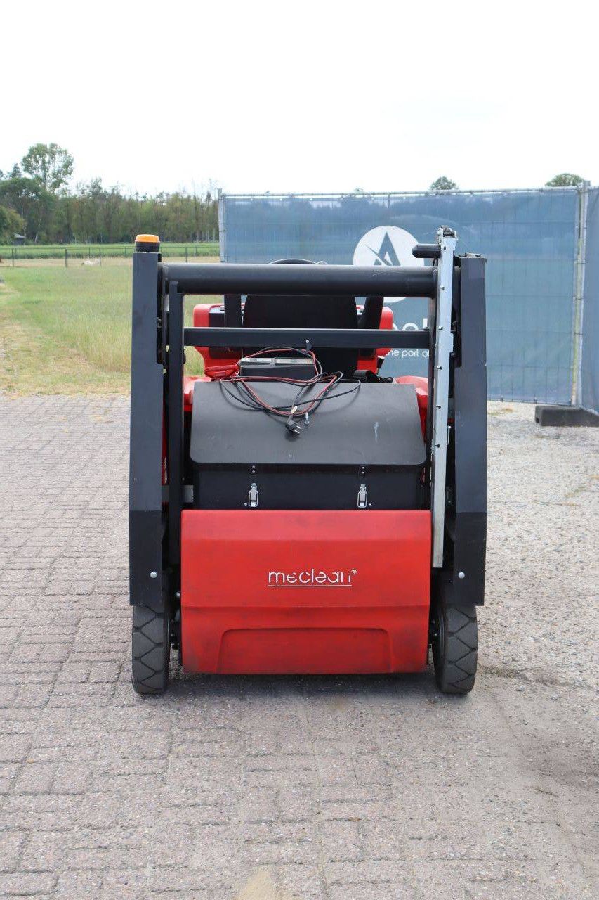 Meclean Elektrokehrmaschine