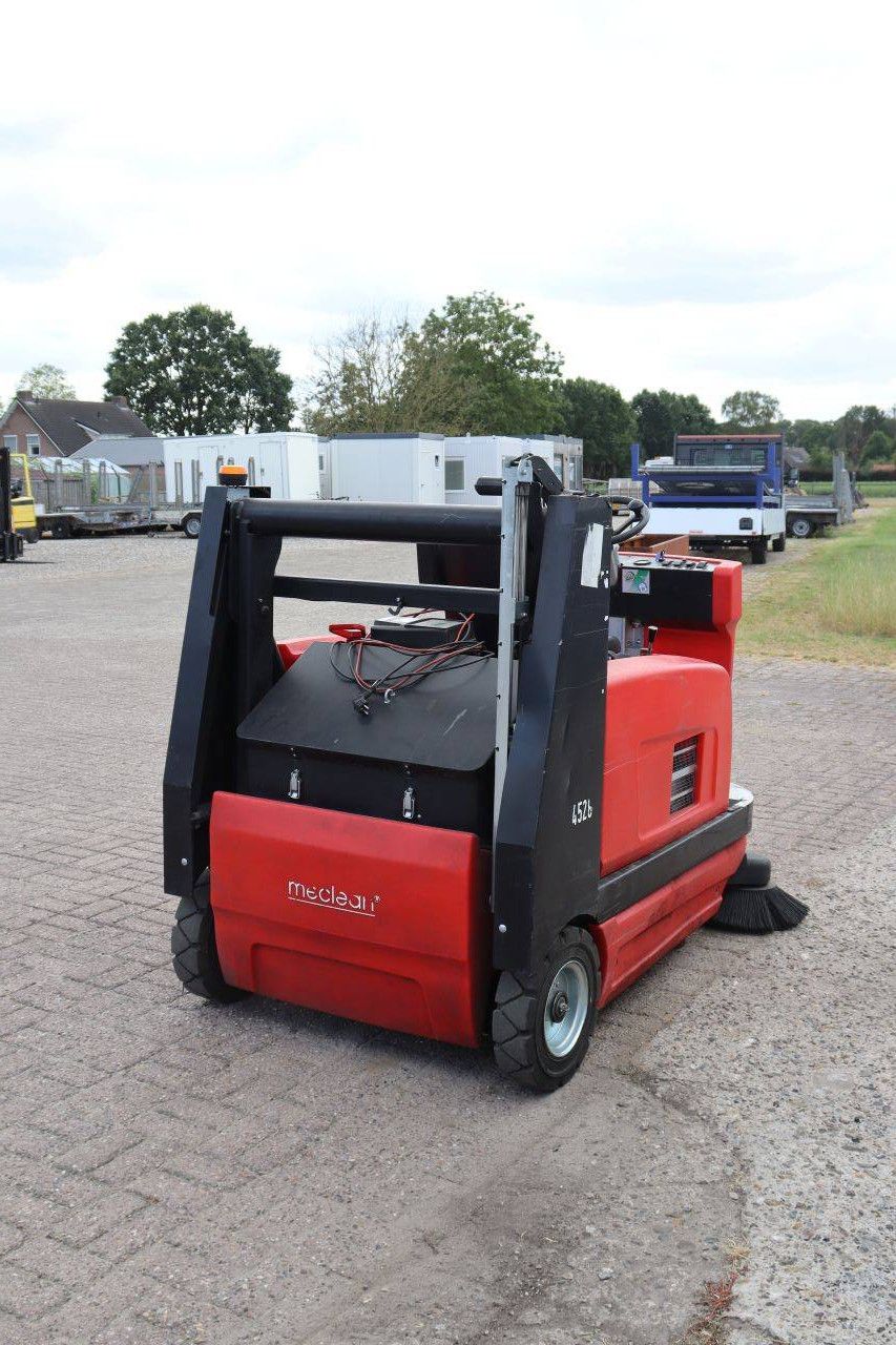 Meclean Elektrokehrmaschine