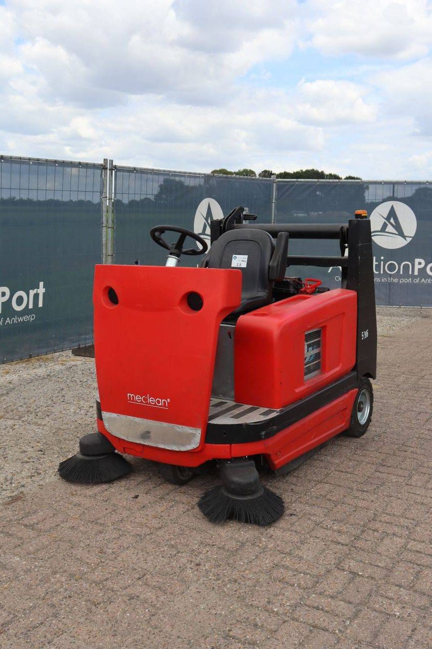Meclean Elektrokehrmaschine