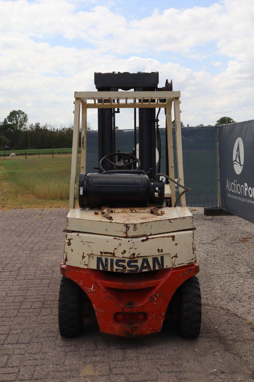Gabelstapler Nissan PF02A200 LPG 2000 kg