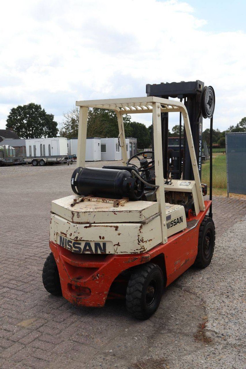 Gabelstapler Nissan PF02A200 LPG 2000 kg