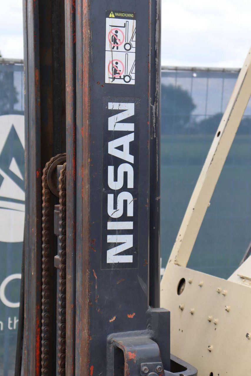 Gabelstapler Nissan PF02A200 LPG 2000 kg