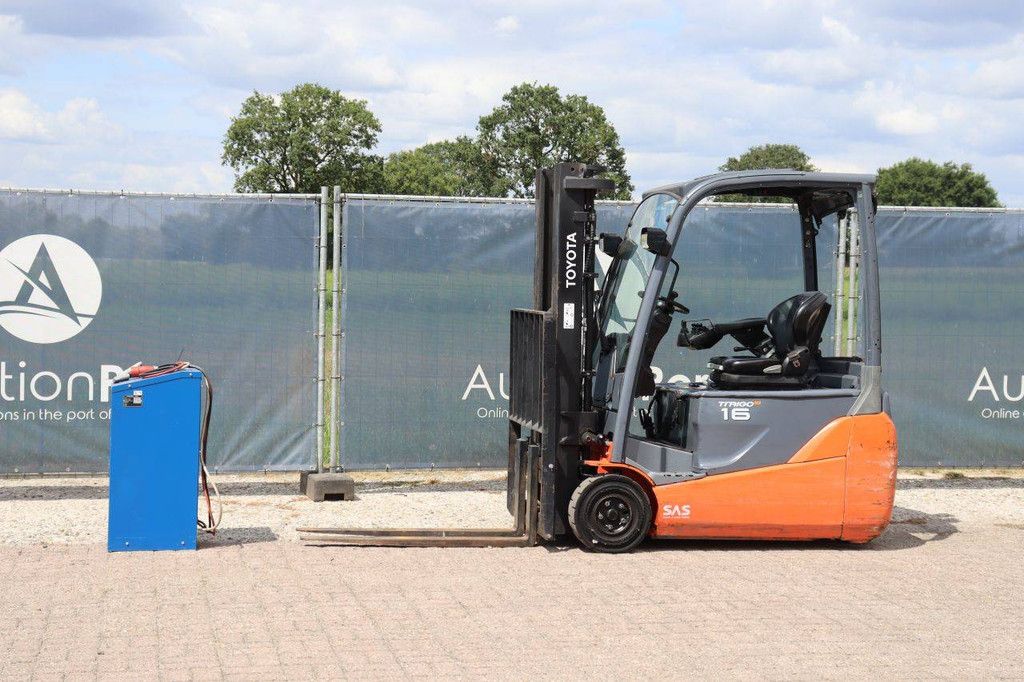 Toyota 8FBFT16 Electric Forklift 1600kg 2014