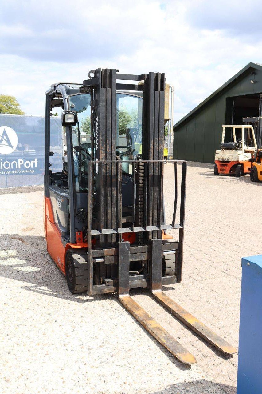 Toyota 8FBFT16 Electric Forklift 1600kg 2014