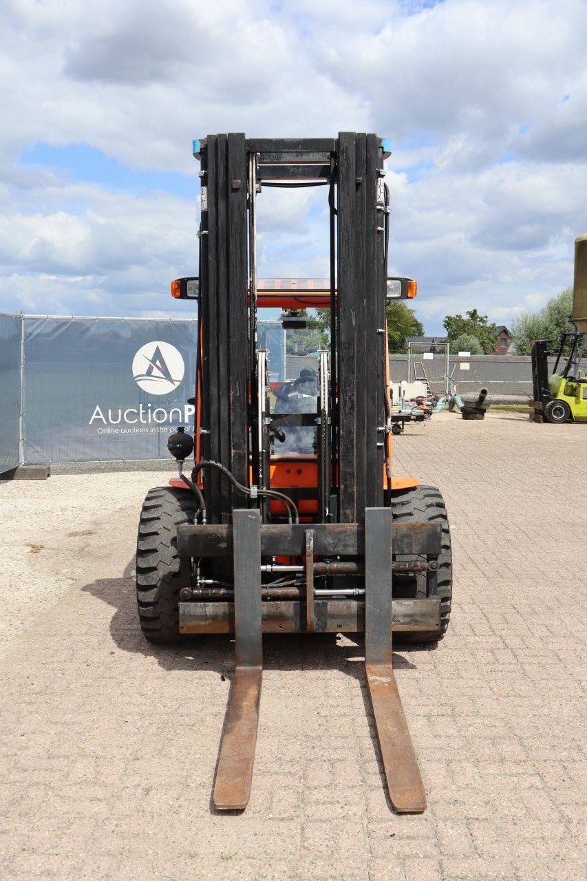 Gabelstapler Mast Explorer H30DSI 2WD Diesel 3000kg 2012