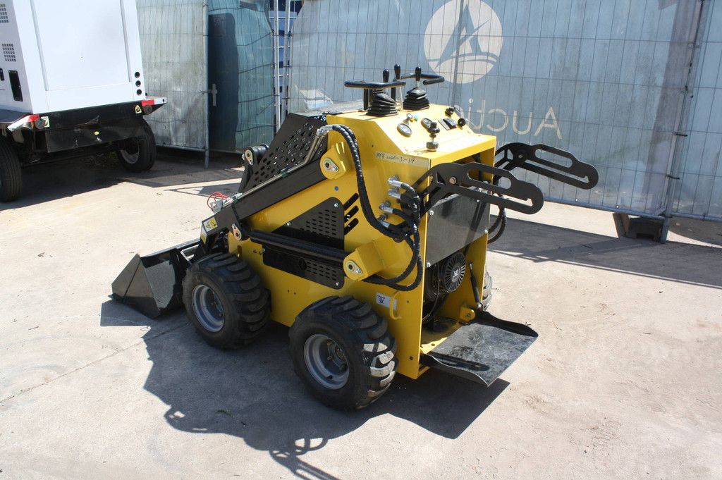 Delano S360 Skid Steer Loader Diesel 18hp 2026 New