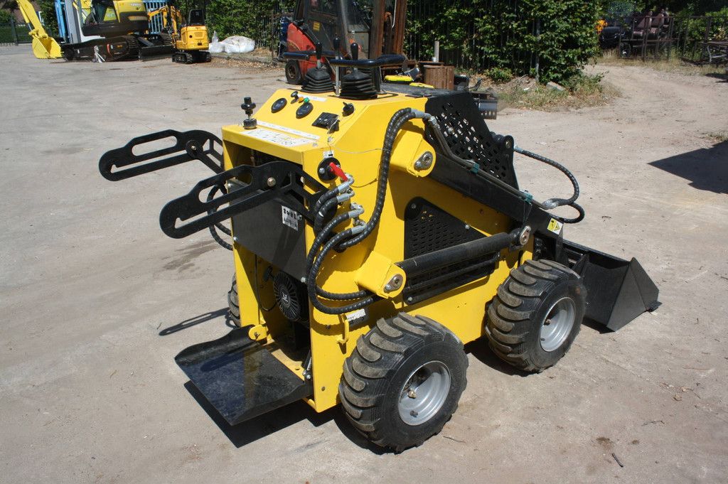 Delano S360 Skid Steer Loader Diesel 18hp 2026 New