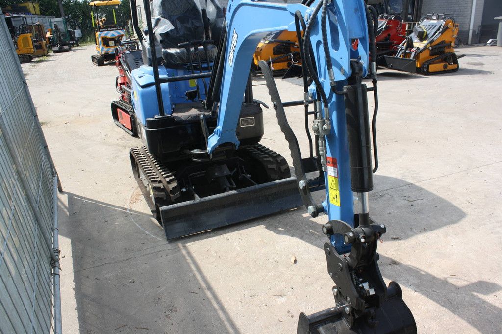 Minibagger Raupenfahrzeug CK18 Diesel 14kW Baujahr 2026 Neu