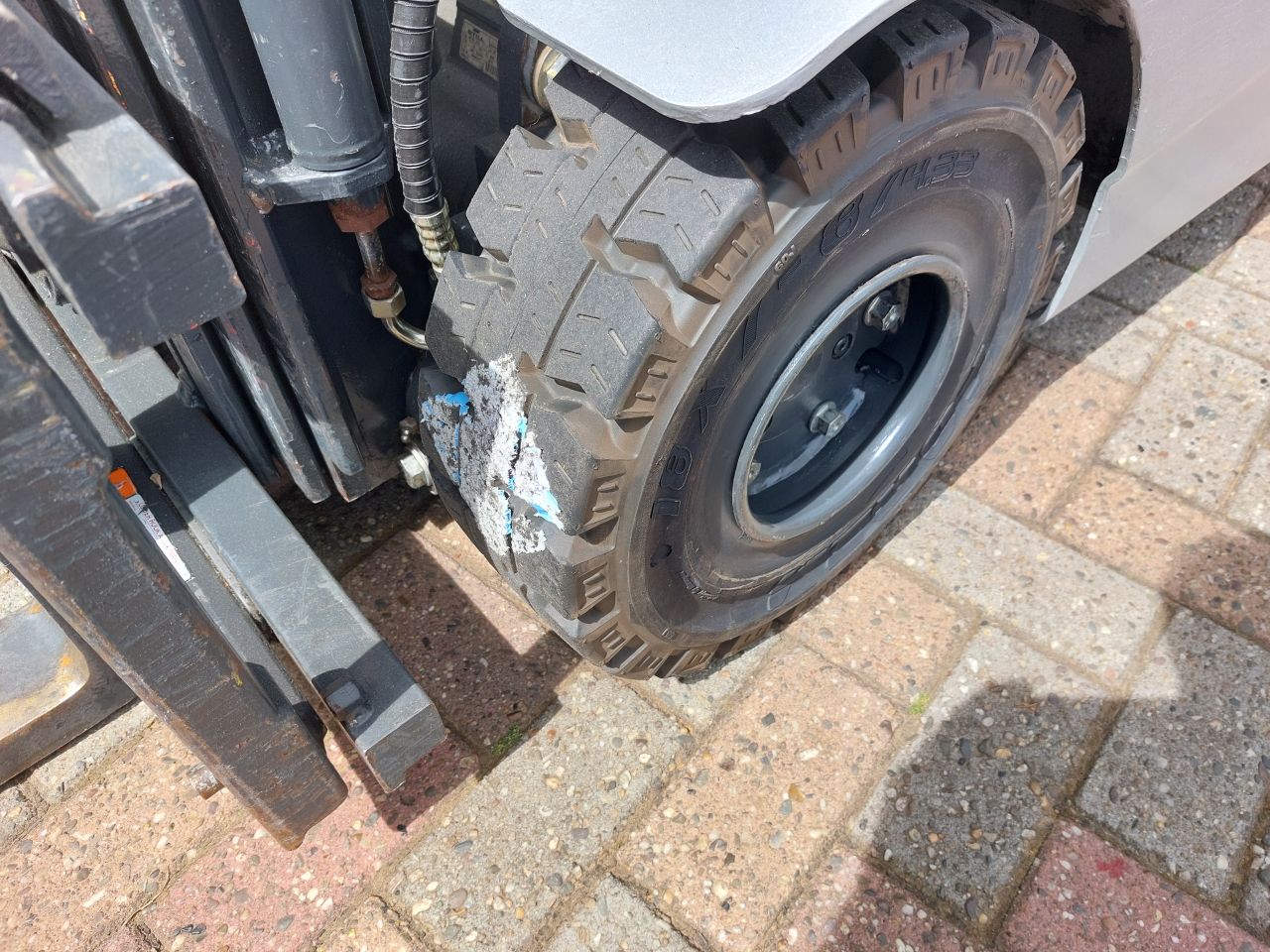 Still RX20-16 triplex sideshift