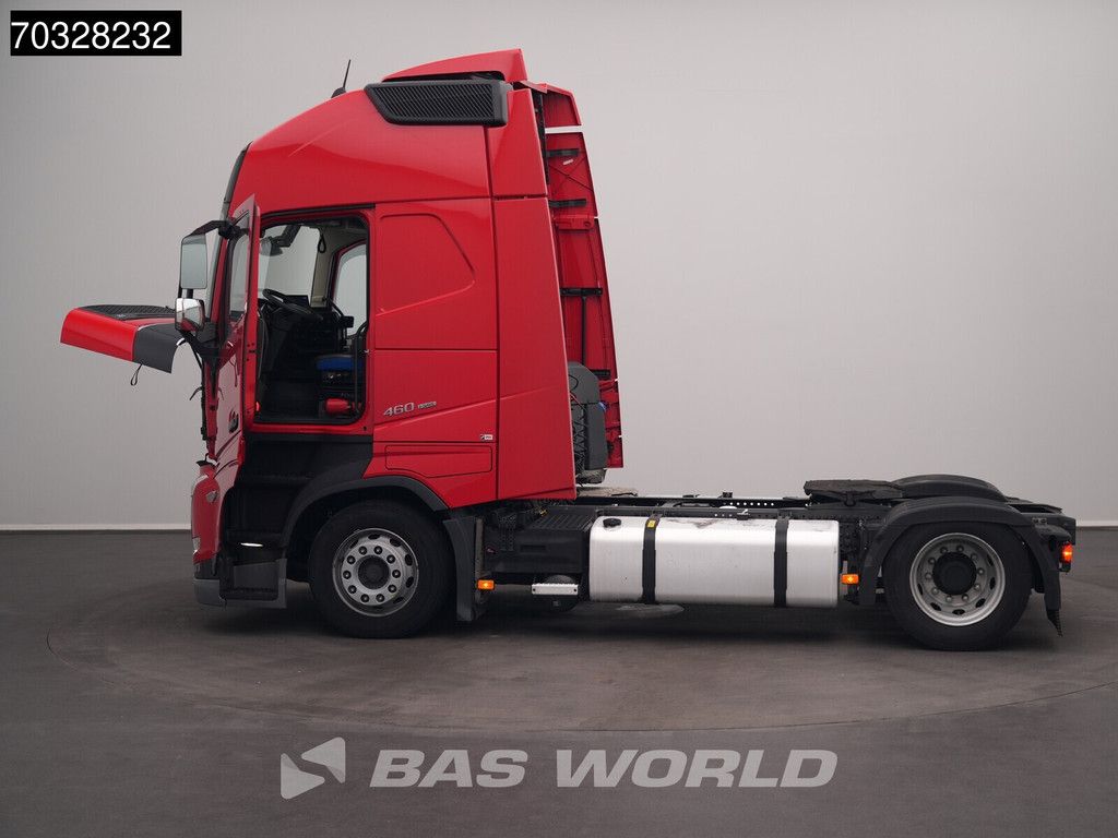 Volvo FH 460 4X2 Mega XL 2x Tanks Navi ACC