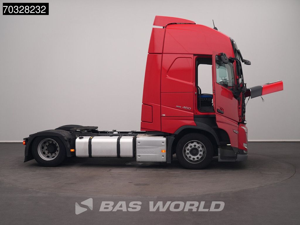 Volvo FH 460 4X2 Mega XL 2x Tanks Navi ACC